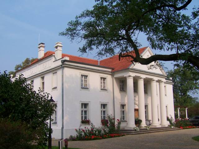 Pałac w Grochowiskach Szlacheckich